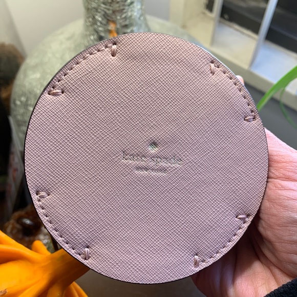 SOLD⛔️Authentic Kate Spade leather trim coin case - Picture 5 of 8